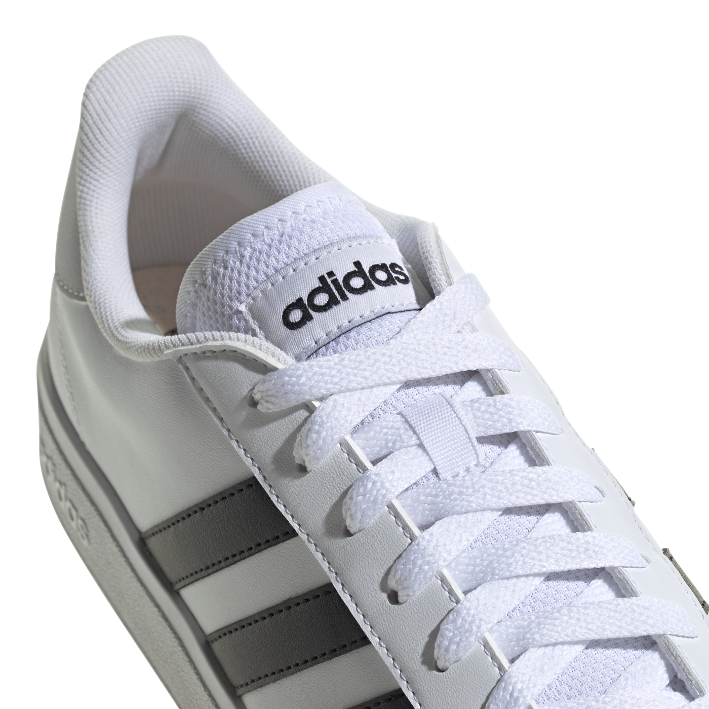 ZAPATILLA ADIDAS HOMBRE GRAND COURT BASE 2.0 - GW9250